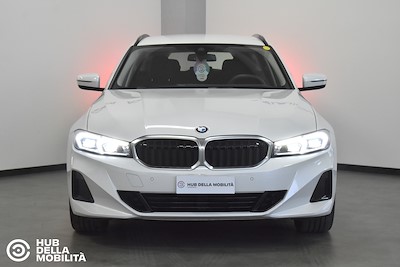 BMW 320d 48V xDrive Touring